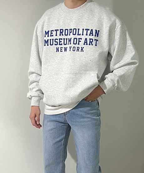 Art Museum 포켓 쭈리 맨투맨